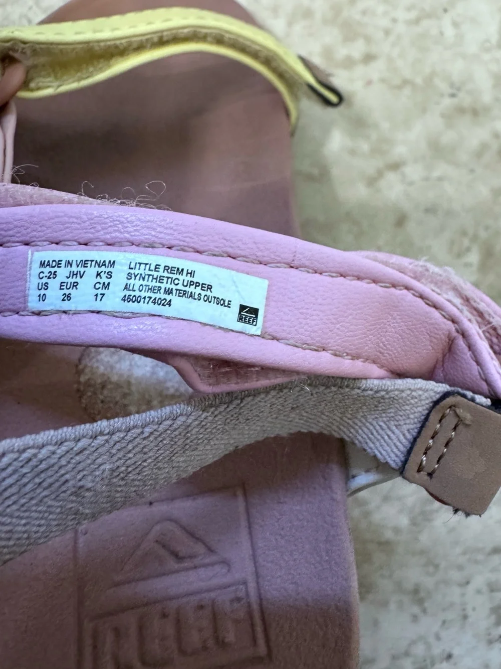 Reef Girls Sandals Size 10